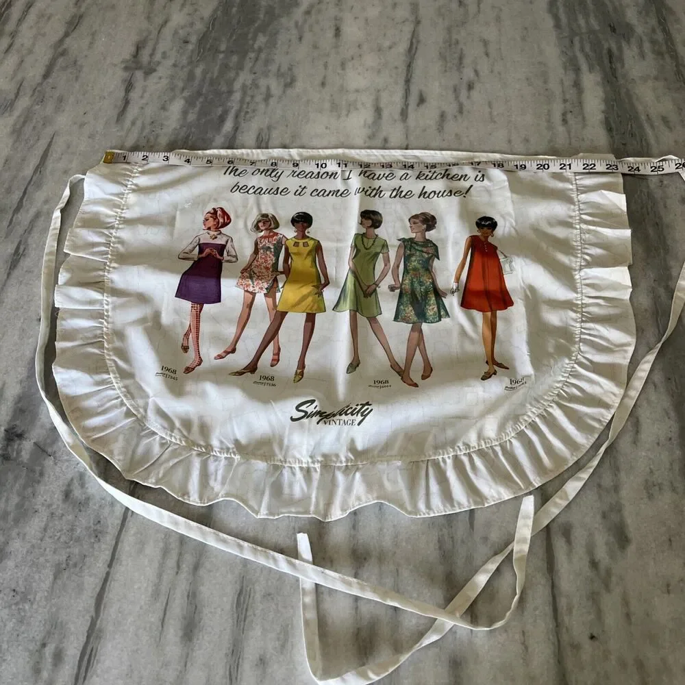 Retro Look Vintage SIMPLICITY ladies Dresses Decades Half APRON Pinup Ruffle